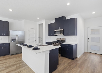 7720 Inwood Grove Lane - Photo 1