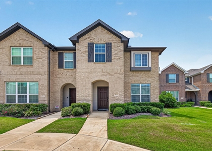 8033 Scanlan Trail - Photo 1