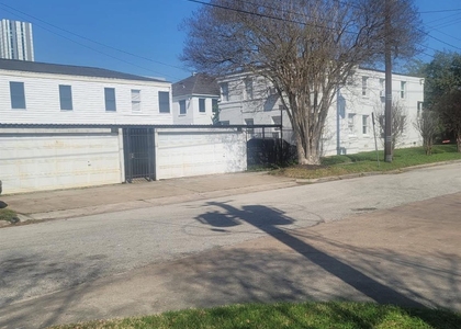 5612 Chartres Street - Photo 1