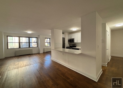 East 89th Street - Photo 1