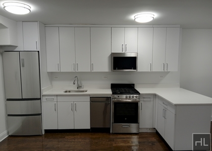 East 72 Street - Photo 1