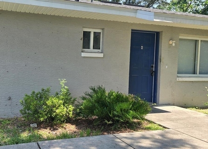 2911 Se 52nd Avenue - Photo 1