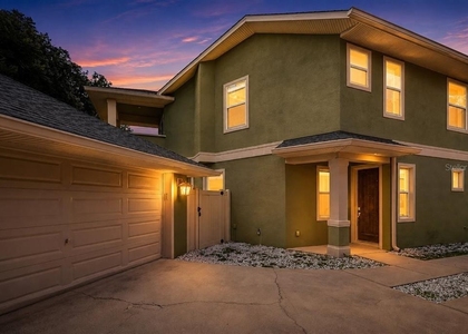 2403 S Shine Avenue - Photo 1
