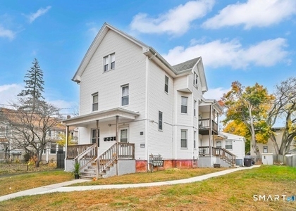 48 Burritt Street - Photo 1