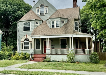 28 Kenyon Street - Photo 1