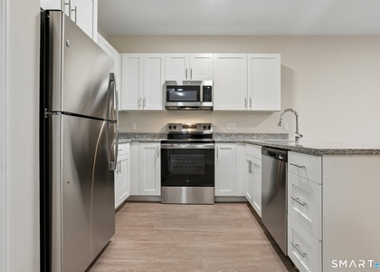 55 Steele Boulevard - Photo 1