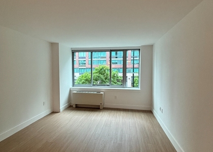 Center Boulevard - Photo 1