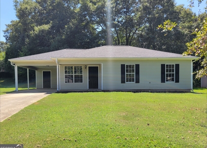 412 Missi Lane - Photo 1