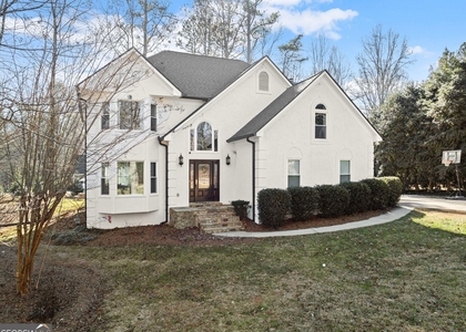 2160 Robin Hood Trail - Photo 1