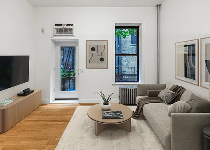 304 East 11th - Photo 1