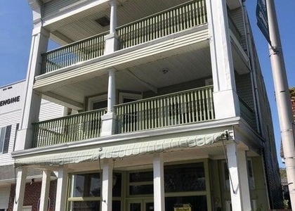 171 Lincoln Avenue - Photo 1
