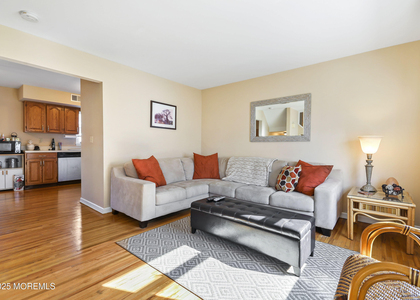 1001 Central Avenue - Photo 1