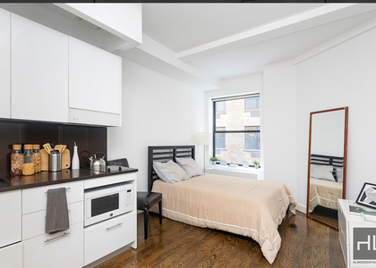 West 91st Street - Photo 1