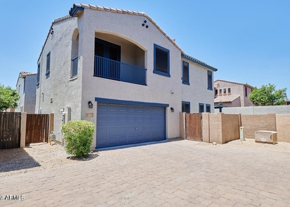 2340 W Dusty Wren Drive - Photo 1