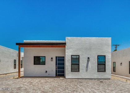 14401 N Alto Street - Photo 1