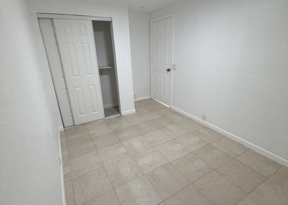 926 S F Street - Photo 1