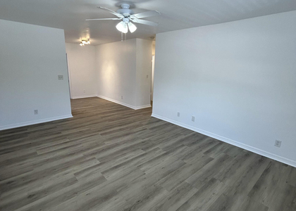 749 Se 15th Street - Photo 1