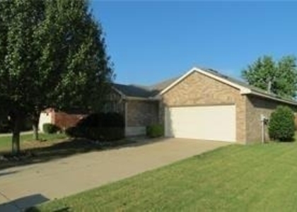 483 Forest Lane - Photo 1
