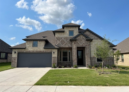 249 Lillian Lane - Photo 1