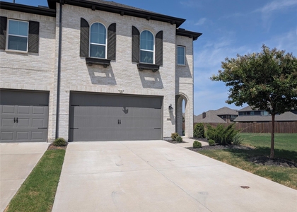 1158 Queensdown Way - Photo 1