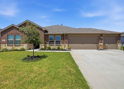 500 Shady Bank Way - Photo 1