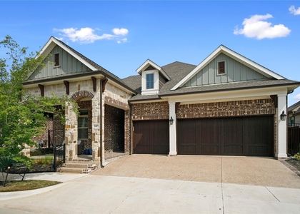 1407 Lone Eagle Way - Photo 1