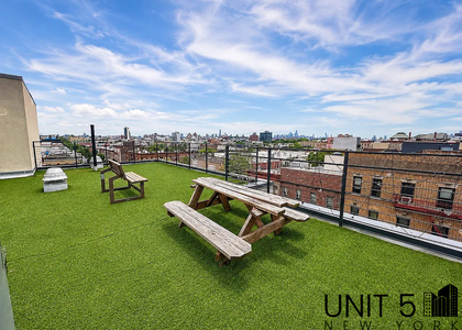 286 Stanhope Street - Photo 1