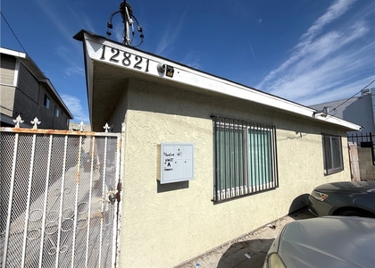 12821 Doty Avenue - Photo 1
