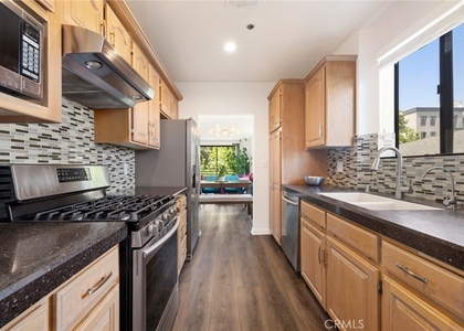 1128 Cardiff - Photo 1