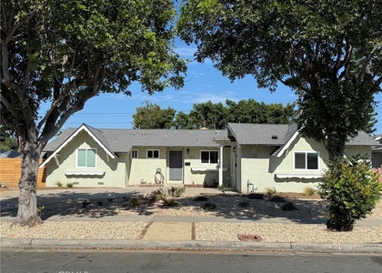 10170 Fern Avenue - Photo 1