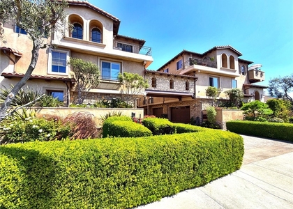 706 S Pacific Coast - Photo 1