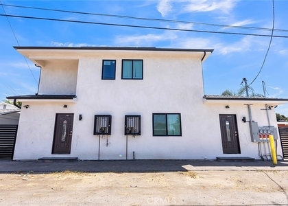 7731 Craner Ave - Photo 1