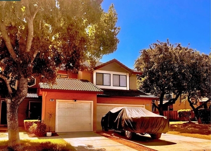 3092 Peppermill Cir - Photo 1