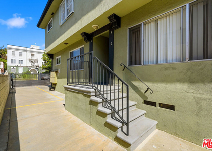 1818 N Kingsley Drive - Photo 1