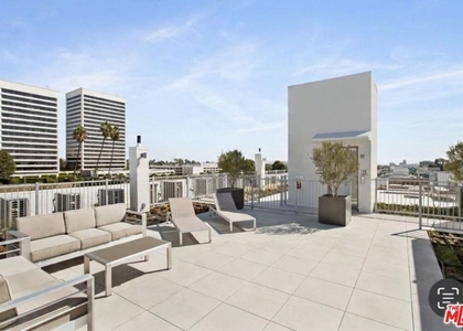 1650 Sawtelle Boulevard - Photo 1