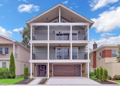 328 E Chester Street - Photo 1