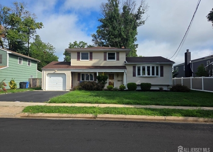43 Connor Avenue - Photo 1