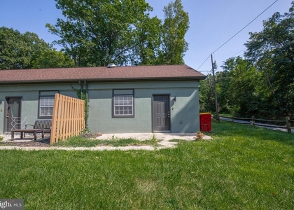 115 Old Bridge Road - Photo 1