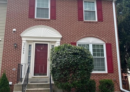 7435 Digby Green - Photo 1