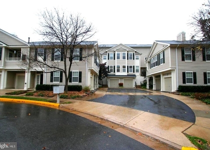 11402 Gate Hill Place - Photo 1