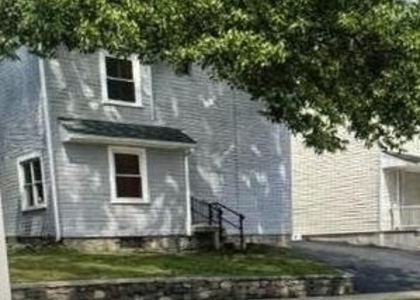 135 Potter Street - Photo 1