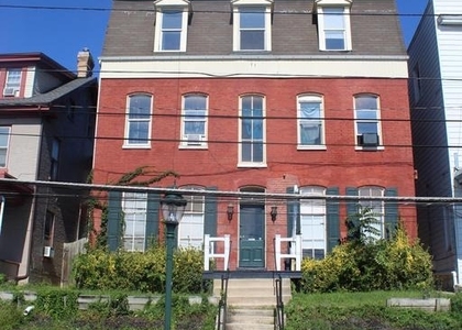 165 Summit Avenue - Photo 1