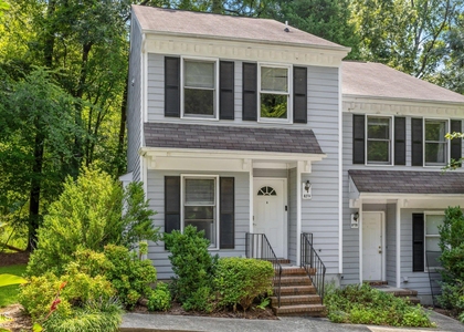 827a Edwards Street - Photo 1