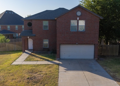 801 Cisco Valley Cv - Photo 1