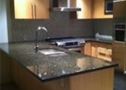 300 Bowie St - Photo 1