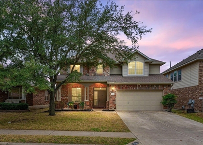 712 Arrowood Pl - Photo 1