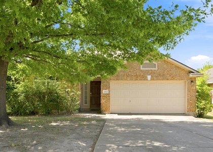 1817 Shaker Trl - Photo 1
