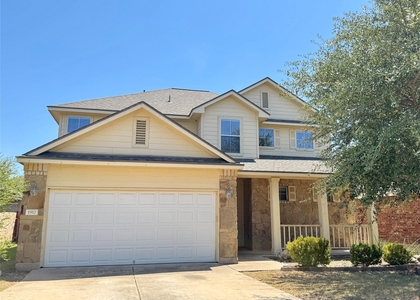 1912 Golden Arrow Ave - Photo 1