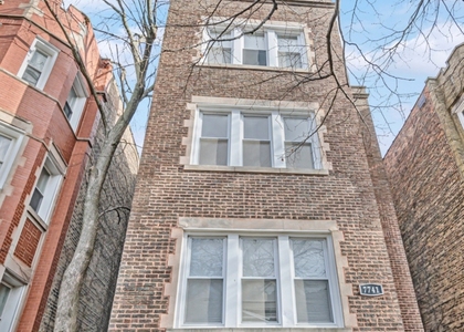 7741 S Yates Boulevard - Photo 1