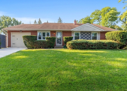 697 Hickory Drive - Photo 1